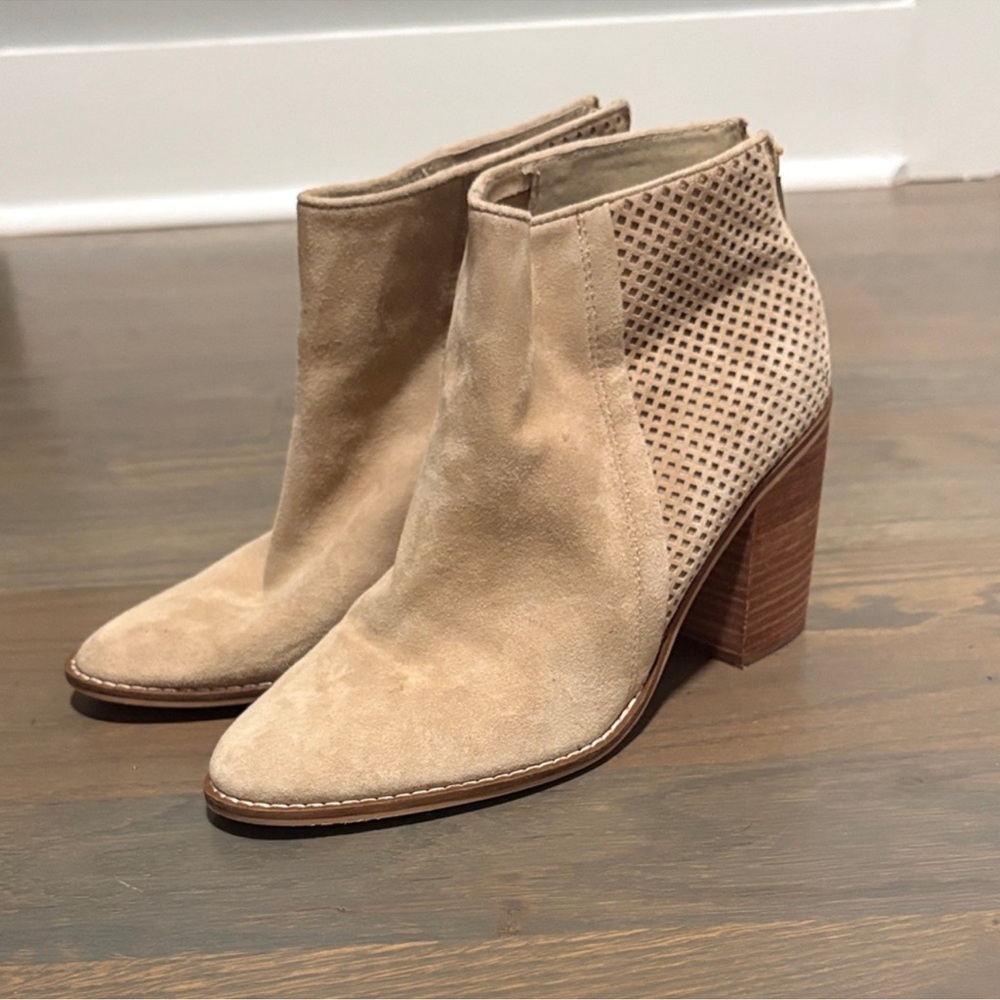 Steve Madden Beige Ankle Boots with Perforated Design